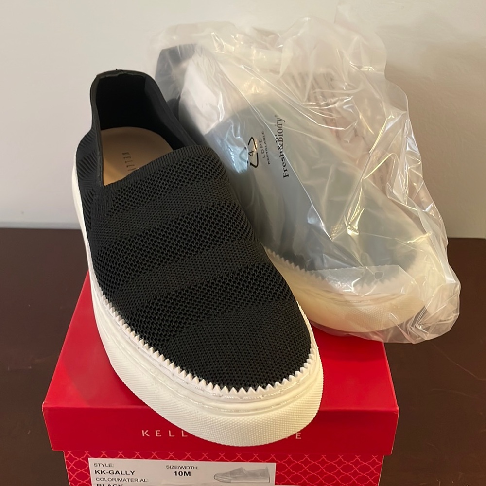 NWT Kelly and Katie slides/sneakers, size 10